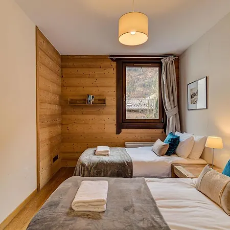 Le Paradis 1, Alpes Agency, Chamonix, Sleeps 4 *