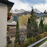 Le Paradis 1, Alpes Agency, Chamonix, Sleeps 4 * 샤모니