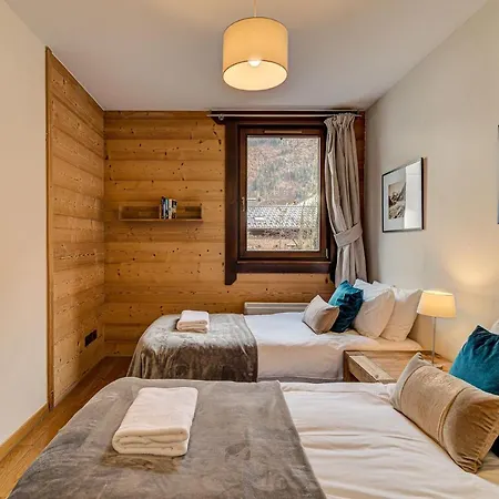 Apartament Le Paradis 1, Alpes Agency, Chamonix, Sleeps 4 *