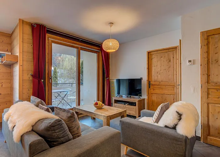 Apartment Le Paradis 1, Alpes Agency, Central Chamonix, Sleeps 4 Apartman *