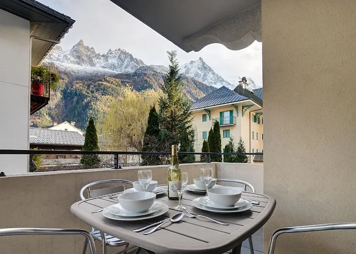 Le Paradis 1, Alpes Agency, Chamonix, Sleeps 4 * Chamonix