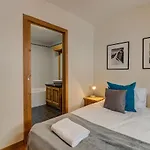 Le Paradis 1, Alpes Agency, Chamonix, Sleeps 4