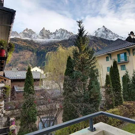 Le Paradis 1, Alpes Agency, Chamonix, Sleeps 4 * Chamonix